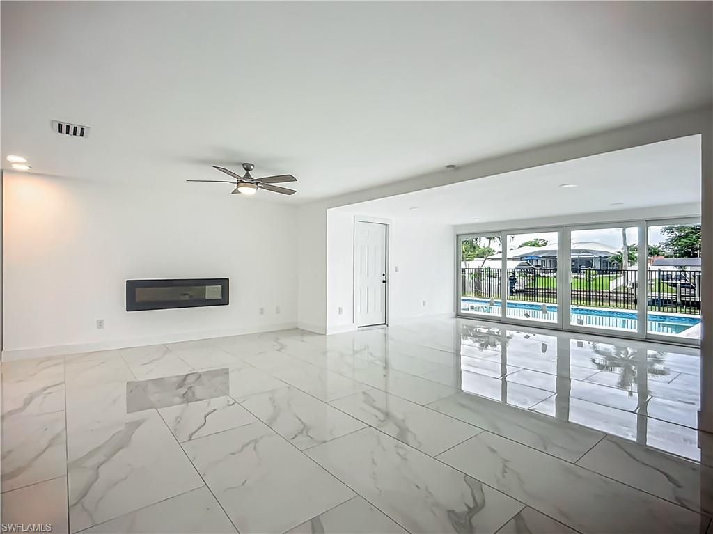 Image 16 of property listing at 1428 Vendome CT, Cape Coral, FL 33904