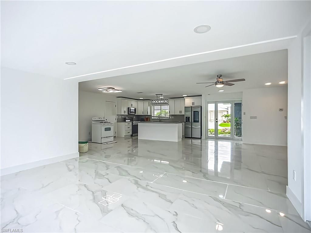 Image 21 of property listing at 1428 Vendome CT, Cape Coral, FL 33904