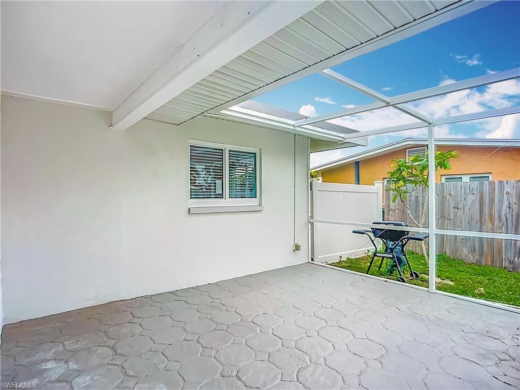 Image 42 of property listing at 1428 Vendome CT, Cape Coral, FL 33904