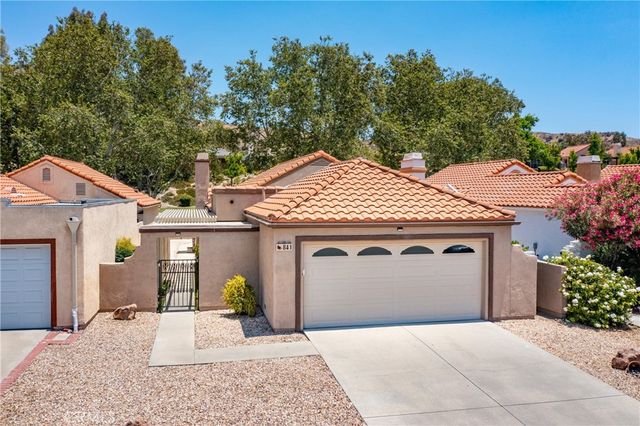841 Torino Avenue, San Jacinto, CA 92583