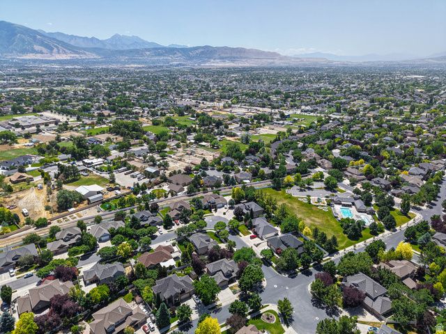 11103 S ALPINE CREEK WAY, South Jordan, UT 84095