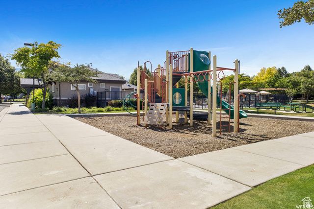 11103 S ALPINE CREEK WAY, South Jordan, UT 84095