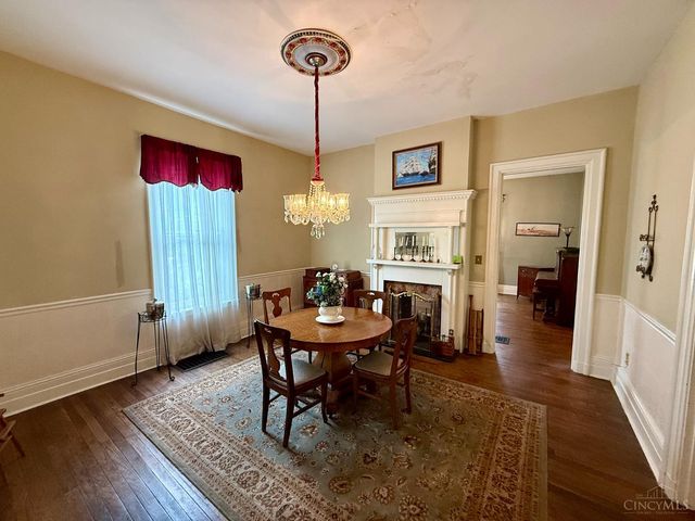 900 S Troy Avenue, Glendale, OH 45246