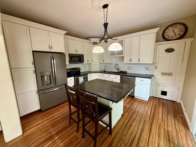 900 S Troy Avenue, Glendale, OH 45246