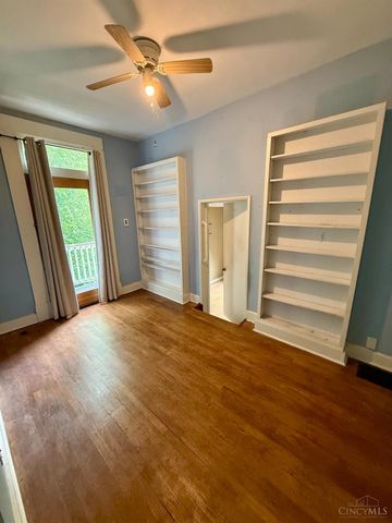 900 S Troy Avenue, Glendale, OH 45246
