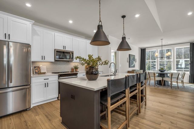 2608 Butlers Green Circle 11, Chattanooga, TN 37421