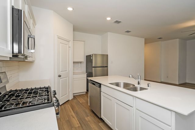 2524 Goodrich Road, Fort Worth, TX 76179