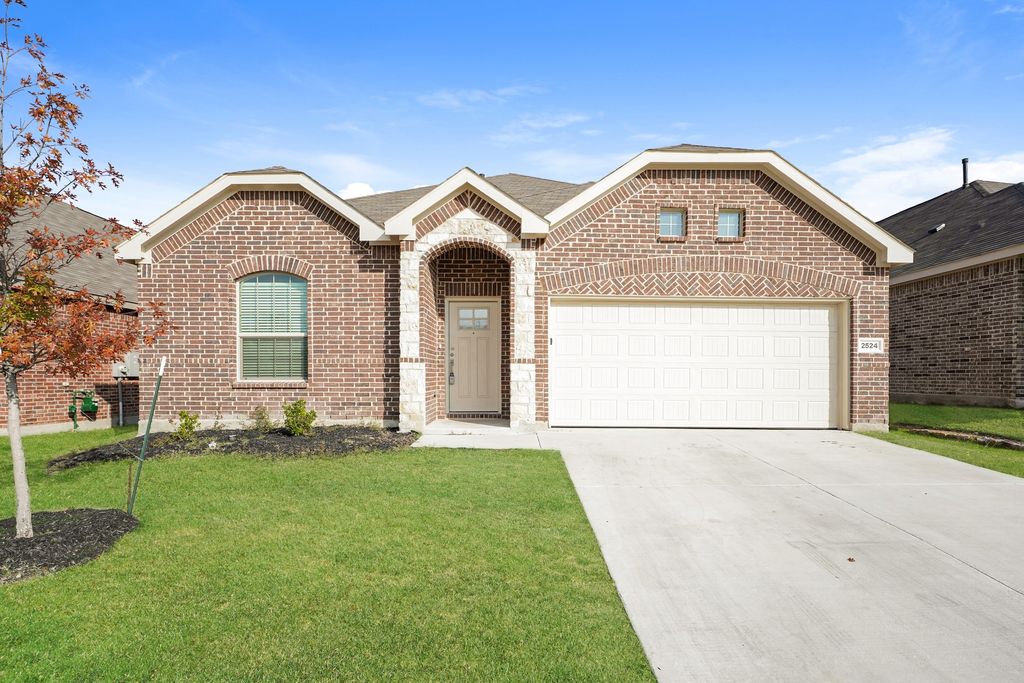 2524 Goodrich Road, Fort Worth, TX 76179