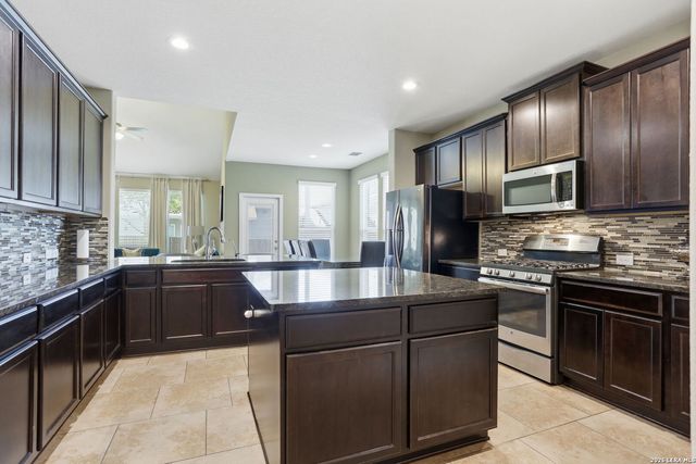 2944 WINDING TRL, Schertz, TX 78108