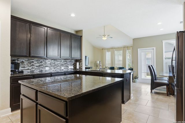 2944 WINDING TRL, Schertz, TX 78108