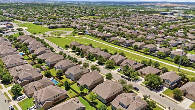 2944 WINDING TRL, Schertz, TX 78108