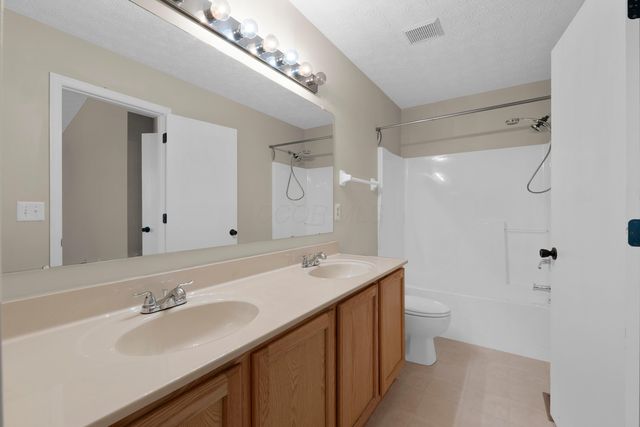 5814 Lonerise Lane, Hilliard, OH 43026