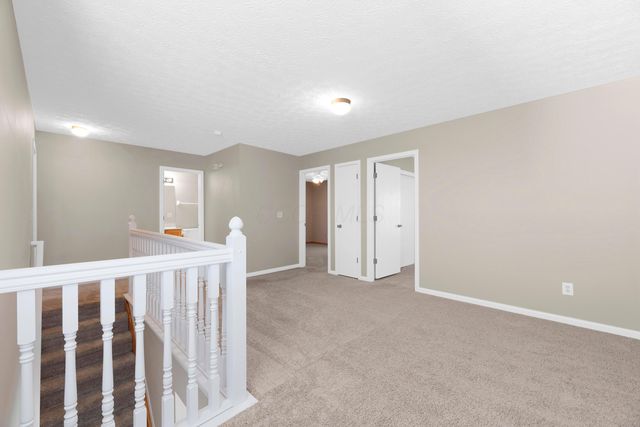 5814 Lonerise Lane, Hilliard, OH 43026