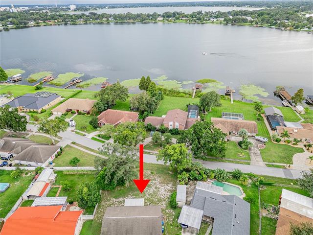 1362 AVENUE S NW, Winter Haven, FL 33881
