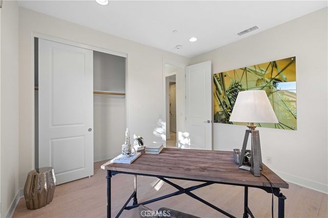 158 Pinnacle, Lake Forest, CA 92630
