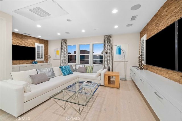 158 Pinnacle, Lake Forest, CA 92630