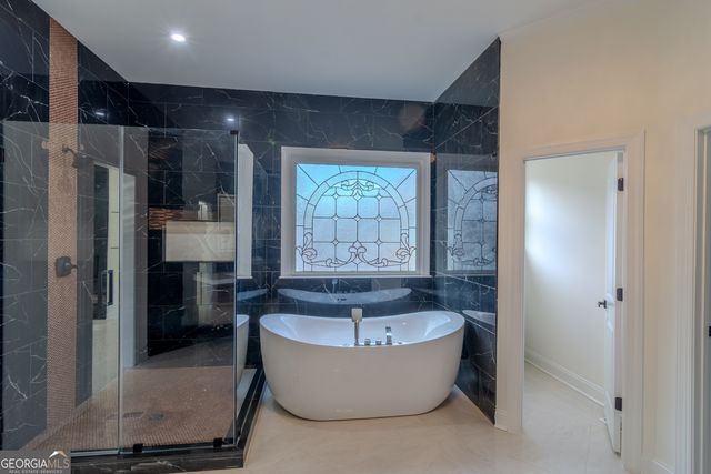 4822 Chamblee Dunwoody Road, Atlanta, GA 30338