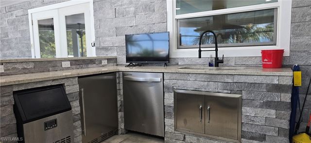 1610 Cornwallis PKWY, Cape Coral, FL 33904