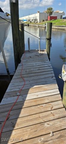 1610 Cornwallis PKWY, Cape Coral, FL 33904