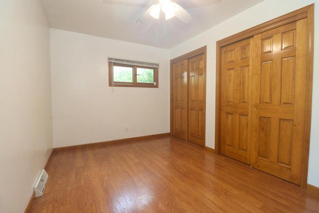 6560 W Ohio AVENUE, Milwaukee, WI 53219