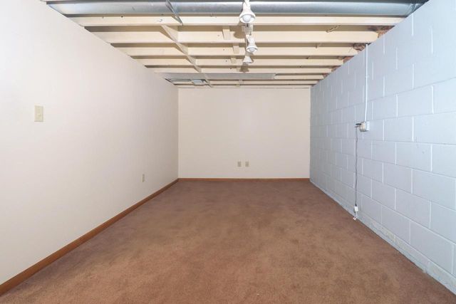 6560 W Ohio AVENUE, Milwaukee, WI 53219