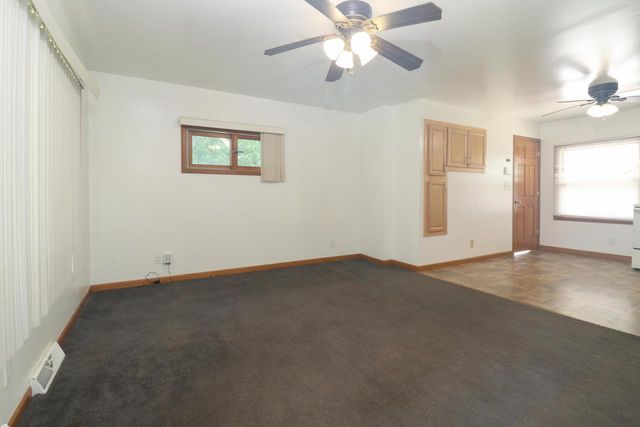 6560 W Ohio AVENUE, Milwaukee, WI 53219
