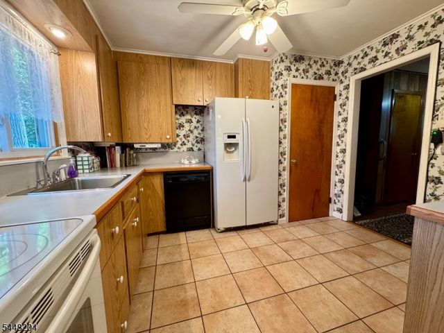 208 Riverside Dr, Denville Twp., NJ 07834