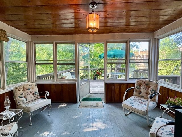 208 Riverside Dr, Denville Twp., NJ 07834