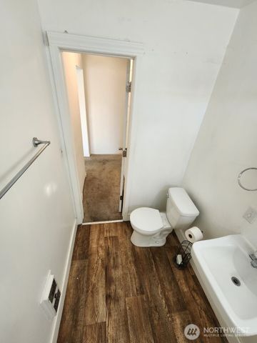 1229 C Street SW, Ephrata, WA 98823