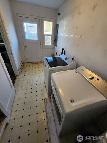 1229 C Street SW, Ephrata, WA 98823