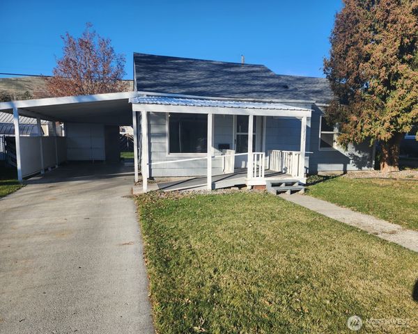 1229 C Street SW, Ephrata, WA 98823