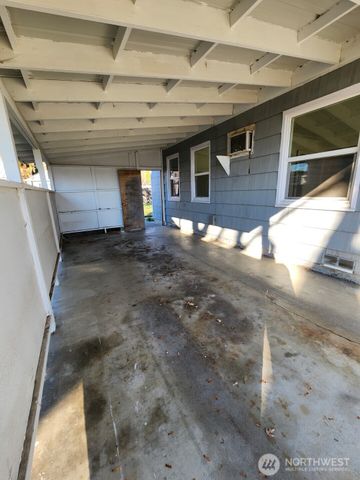 1229 C Street SW, Ephrata, WA 98823