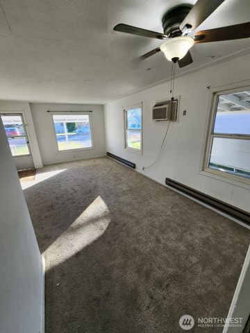 1229 C Street SW, Ephrata, WA 98823