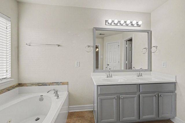 10203 Hidden Creek Falls Lane, Brookshire, TX 77423