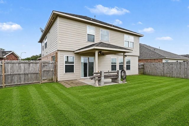 10203 Hidden Creek Falls Lane, Brookshire, TX 77423