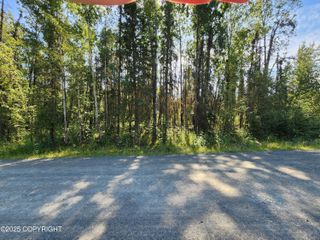 6590 W Fuller Lake Circle, Wasilla, AK 99623