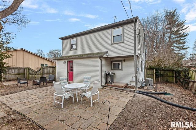 2021 CARDINAL Drive, Springfield, IL 62704