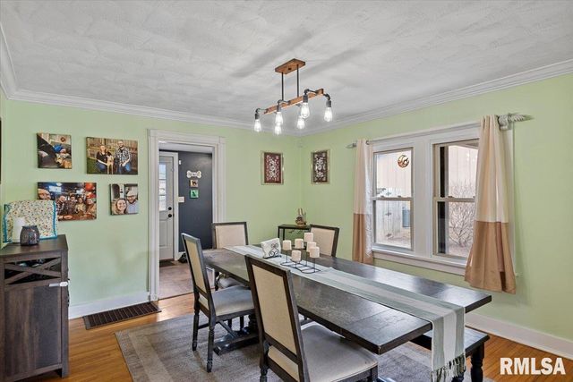 2021 CARDINAL Drive, Springfield, IL 62704