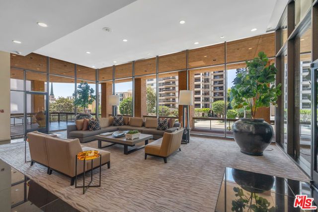 10430 Wilshire Boulevard 1605, Los Angeles, CA 90024