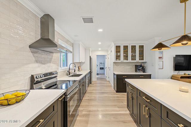 501 W DIANA Avenue, Phoenix, AZ 85021