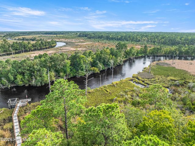 979 Ashburton Road SE, Bolivia, NC 28422