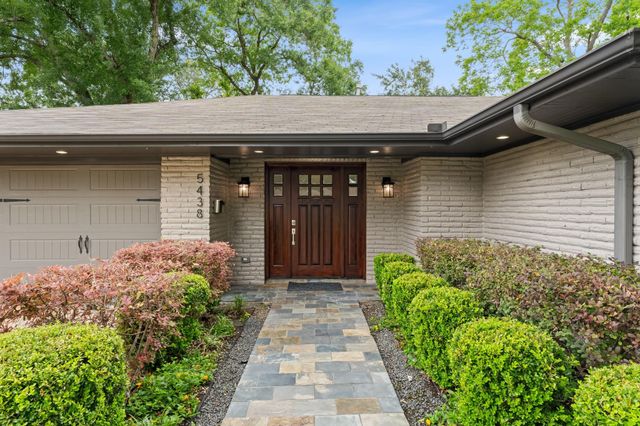 5438 Dumfries Drive, Houston, TX 77096
