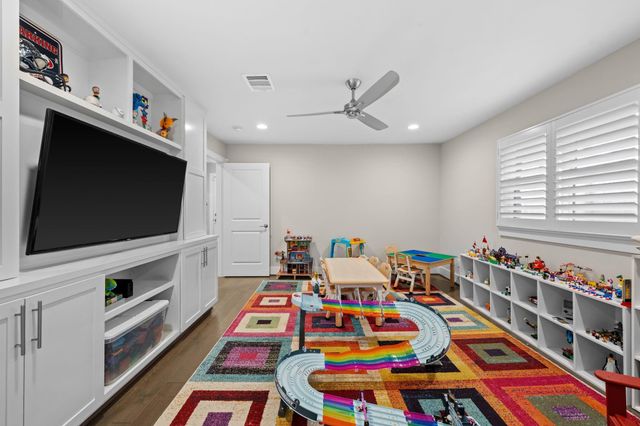 5438 Dumfries Drive, Houston, TX 77096