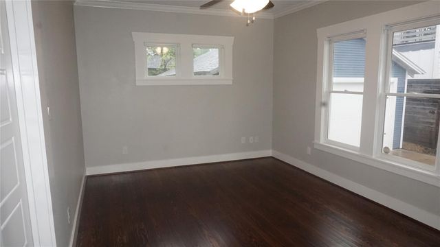 825 Algregg Street, Houston, TX 77008