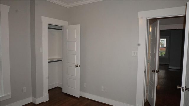 825 Algregg Street, Houston, TX 77008