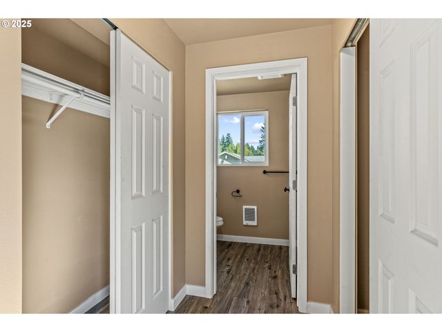 134 NIBLETT Way, Longview, WA 98632