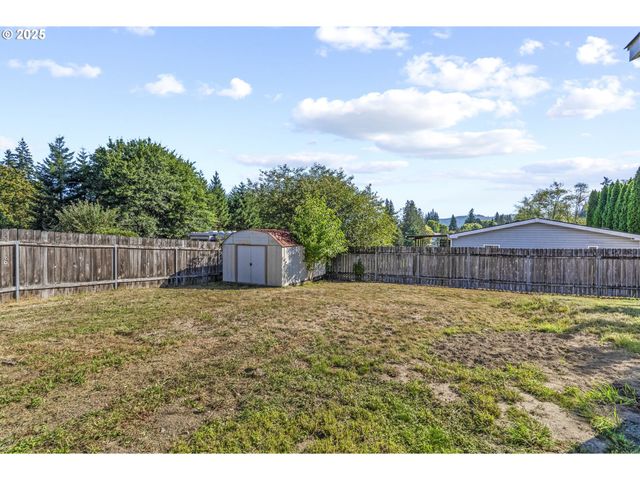134 NIBLETT Way, Longview, WA 98632