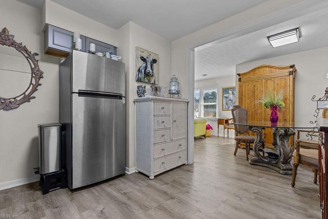 127 Beechwood DR, Suffolk, VA 23434