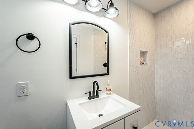 2906 Hull St, Richmond, VA 23224