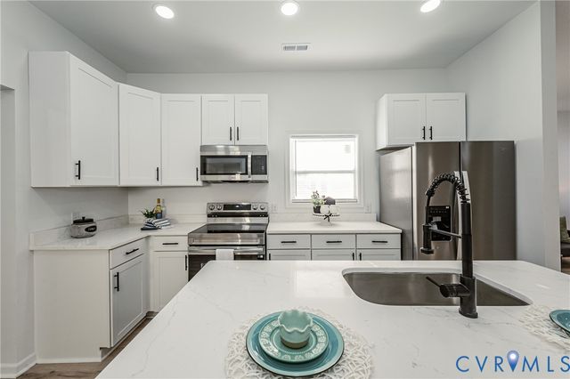 2906 Hull St, Richmond, VA 23224